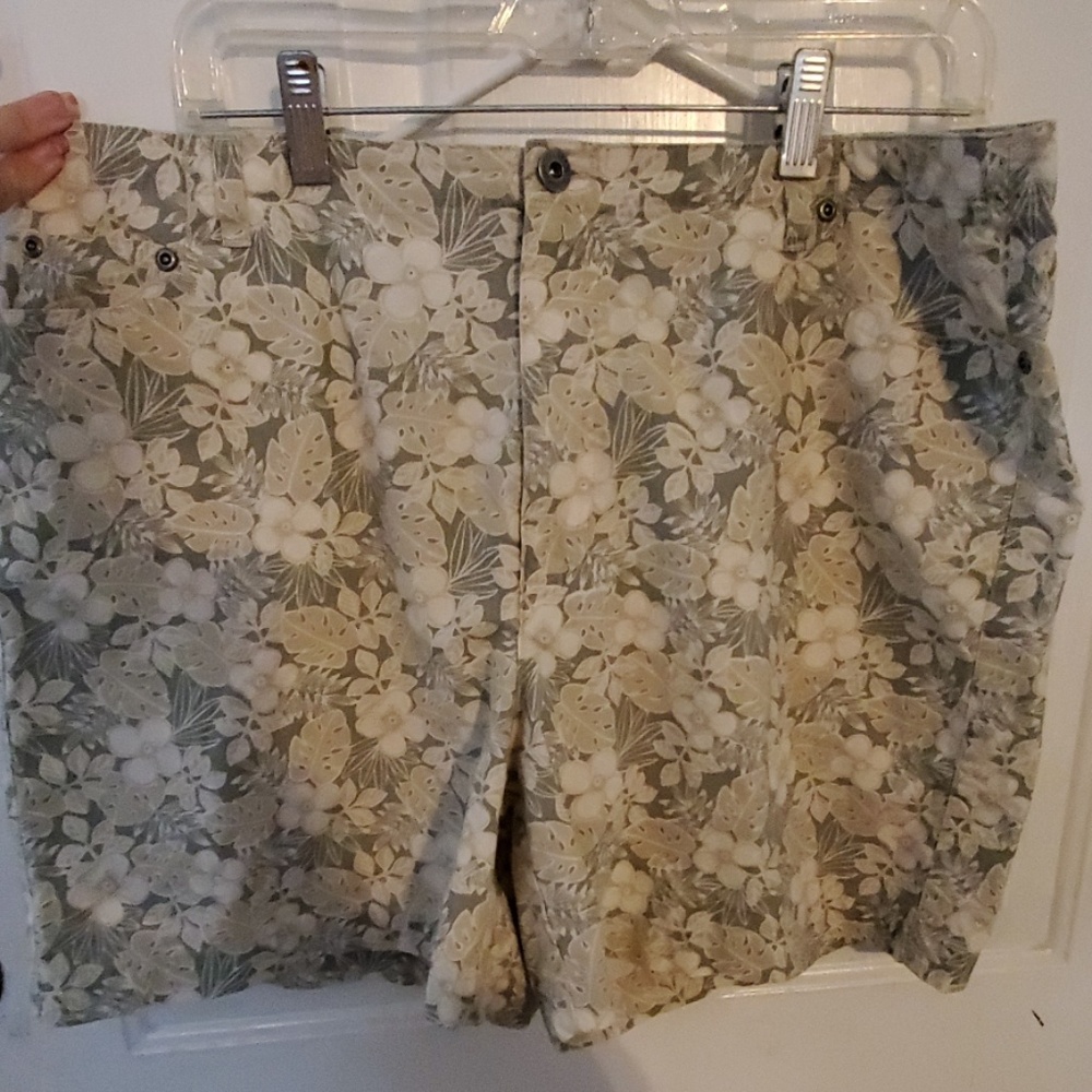 🦄🦄4/20 Cute Floral Shorts